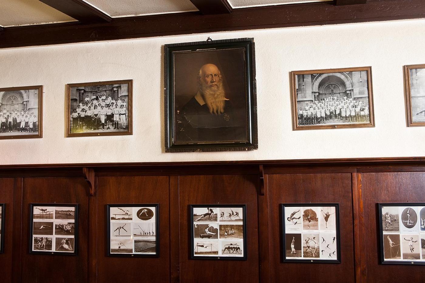 Hotel Altdeutsche Weinstuben Freyburg Buitenkant foto