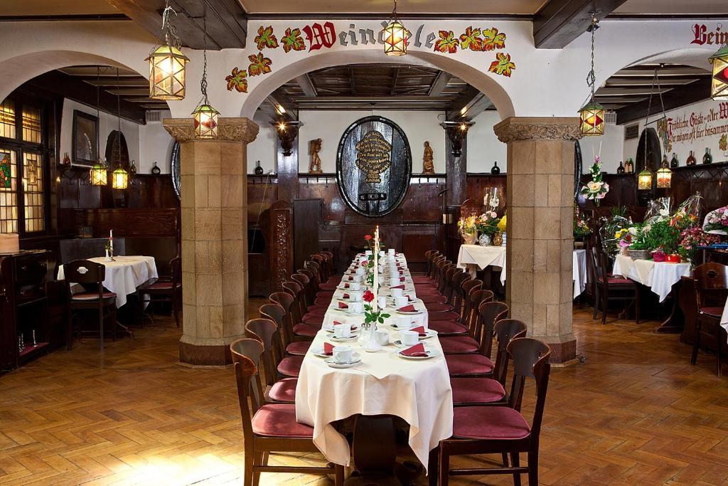 Hotel Altdeutsche Weinstuben Freyburg Kamer foto